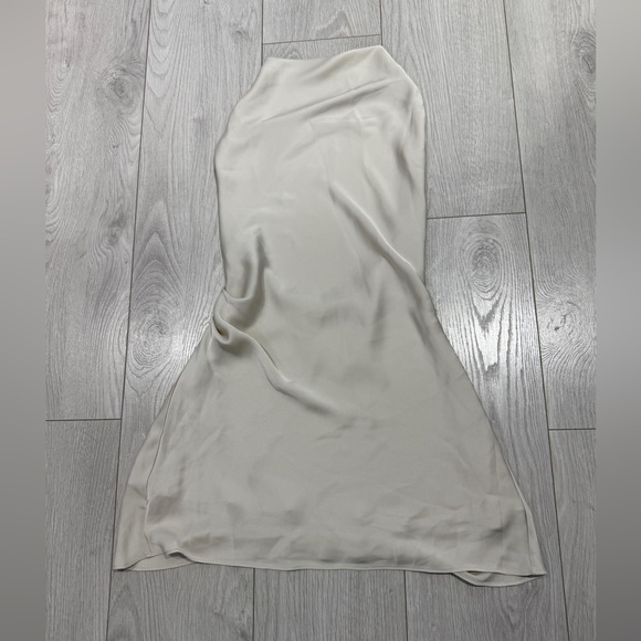 Babaton Dresses & Skirts - Babaton audience mini dress